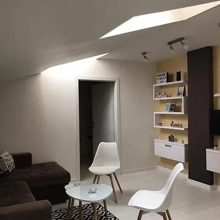 Savic 2 アパート