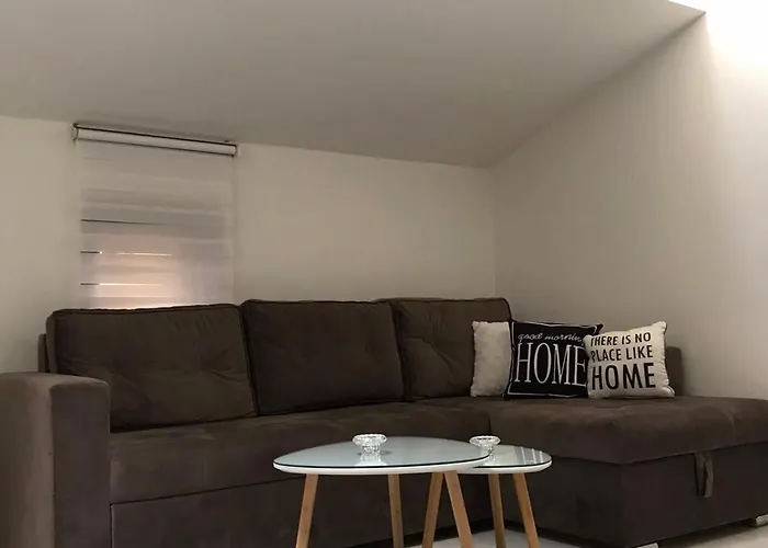 Savic 2 * Μπιέλινα